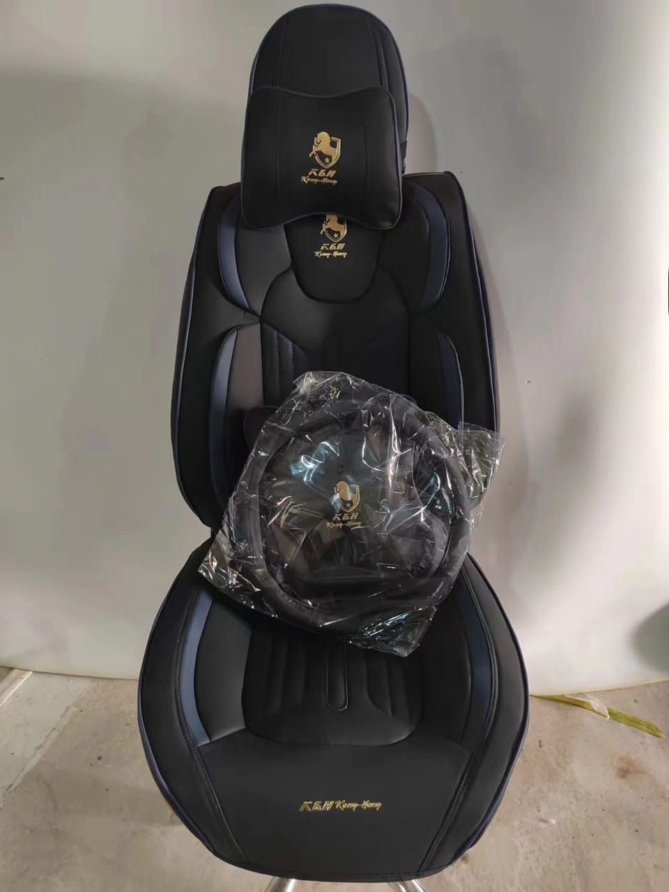 Image de Housse de Siège de Voiture - Modèle Noir